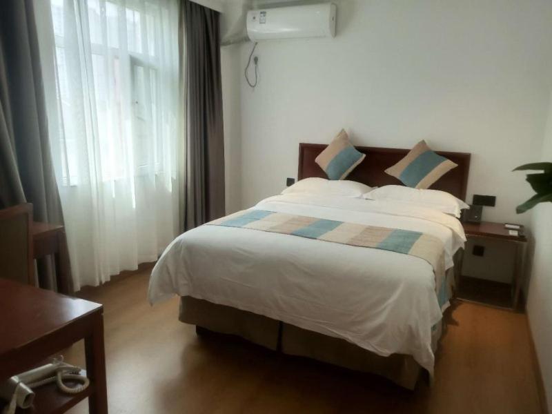Greentree Inn Shanghai Zhongshan Hutai Hotel Esterno foto