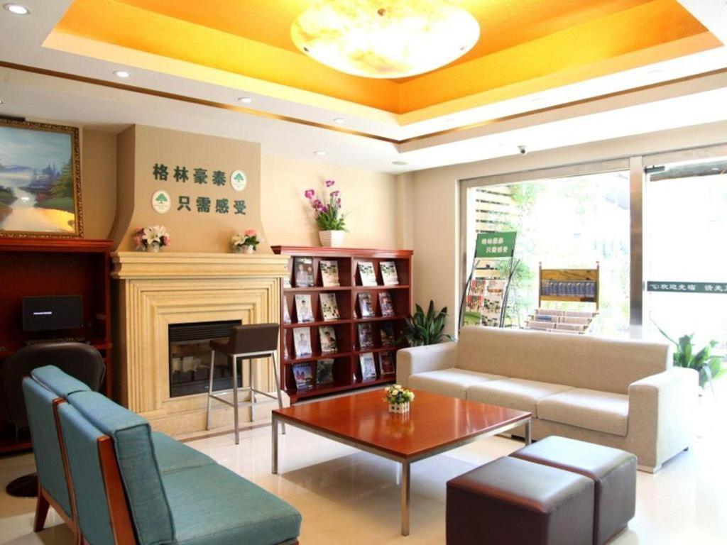Greentree Inn Shanghai Zhongshan Hutai Hotel Esterno foto